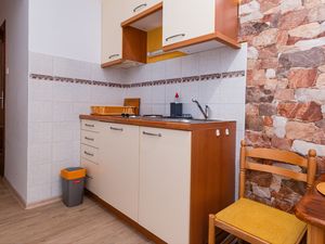 21943937-Ferienwohnung-3-Jadranovo-300x225-3