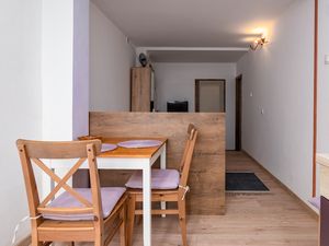 23332598-Ferienwohnung-2-Jadranovo-300x225-2