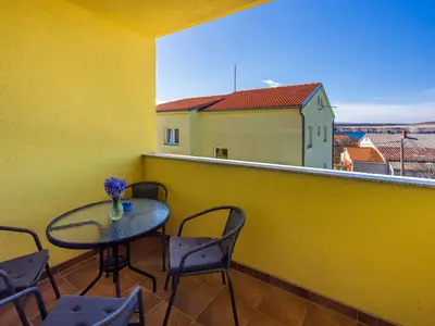 Ferienwohnung für 5 Personen (72 m²) in Jadranovo 1/10