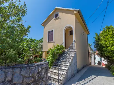 Ferienwohnung für 3 Personen (35 m²) in Jadranovo 1/10