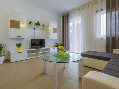 Ferienwohnung für 4 Personen (55 m²) in Jadranovo 2/10
