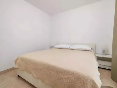 Ferienwohnung für 5 Personen (90 m²) in Jadranovo 9/10