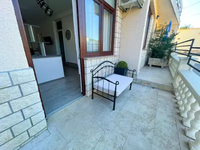Ferienwohnung für 4 Personen (40 m²) in Jadranovo 2/10