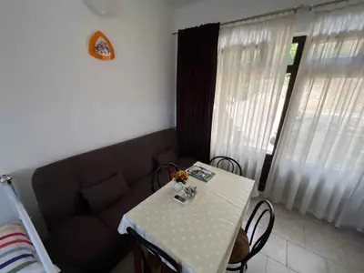 Ferienwohnung für 2 Personen (25 m²) in Jadranovo 7/10