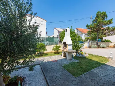 Ferienwohnung für 3 Personen (32 m²) in Jadranovo 8/10