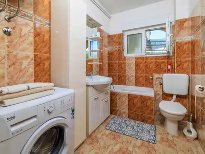 Ferienwohnung für 8 Personen (89 m²) in Jadranovo 7/10