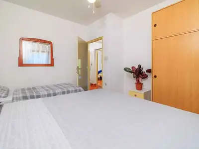 Ferienwohnung für 8 Personen (89 m²) in Jadranovo 9/10
