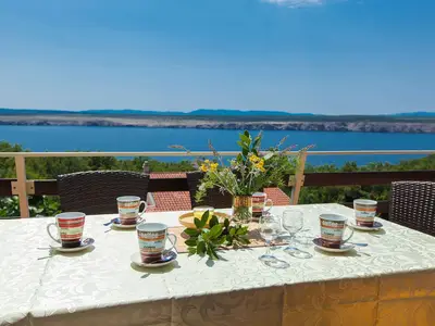 Ferienwohnung für 8 Personen (80 m²) in Jadranovo 1/10