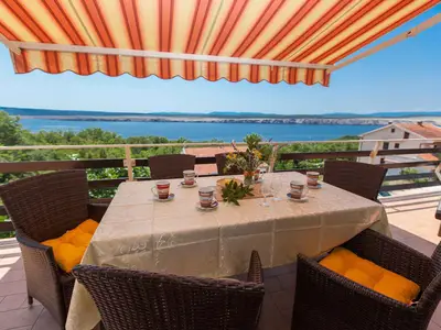 Ferienwohnung für 8 Personen (80 m²) in Jadranovo 2/10