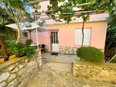 Ferienwohnung für 2 Personen (40 m²) in Jadranovo 1/10