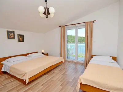 Ferienwohnung für 4 Personen (40 m²) in Jadrtovac 4/10
