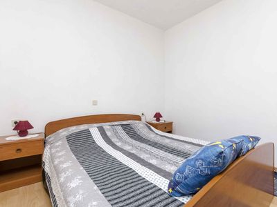 Ferienwohnung für 5 Personen (50 m²) in Jadrtovac 8/10