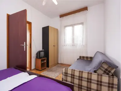 Ferienwohnung für 3 Personen (26 m²) in Jadrtovac 4/10