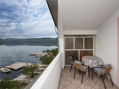 Ferienwohnung für 4 Personen (36 m²) in Jadrtovac 6/10