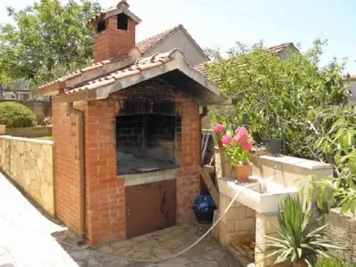 Ferienwohnung für 4 Personen (40 m²) in Jadrtovac 10/10