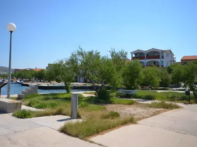 Ferienwohnung für 3 Personen (22 m²) in Jadrtovac 4/10