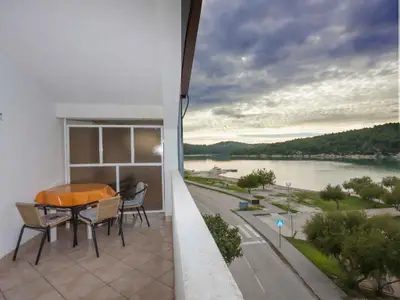 Ferienwohnung für 4 Personen (36 m²) in Jadrtovac 1/10