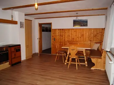 Küche und Esszimmer