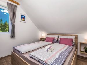 23932924-Ferienwohnung-6-Jasenak-300x225-4