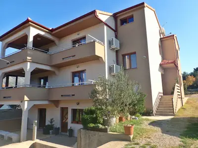 Ferienwohnung für 6 Personen (120 m²) in Jasenice 6/10