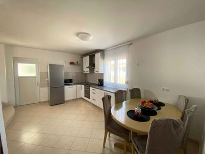 Ferienwohnung für 6 Personen (79 m²) in Jasenice 10/10