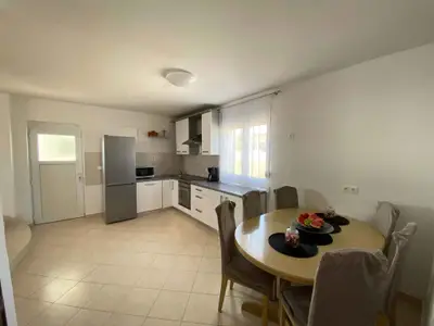 Ferienwohnung für 6 Personen (79 m²) in Maslenica 10/10