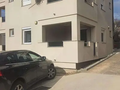 Ferienwohnung für 5 Personen in Jasenice 3/10