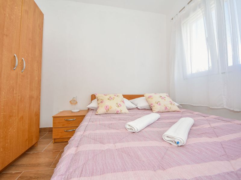 23864239-Ferienwohnung-6-Jasenice-800x600-1