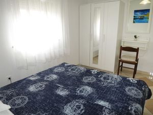 23857080-Ferienwohnung-4-Jasenice-300x225-3