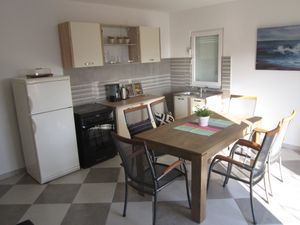 23929412-Ferienwohnung-6-Jasenice-300x225-2