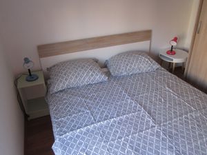 23929412-Ferienwohnung-6-Jasenice-300x225-3