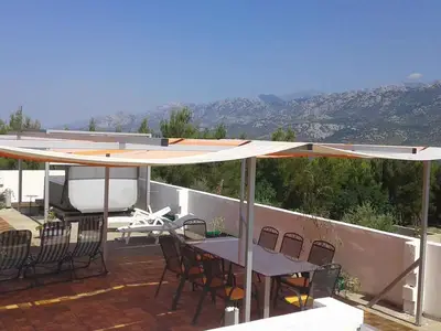 Ferienwohnung für 3 Personen (30 m²) in Jasenice 6/10