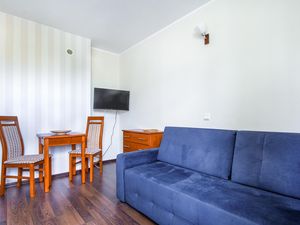 24048138-Ferienwohnung-4-Jastarnia-300x225-2