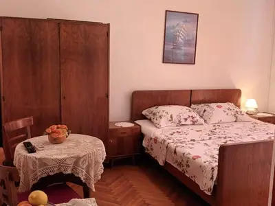 Ferienwohnung für 2 Personen in Jelsa 10/10