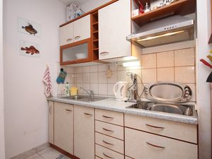 19128678-Ferienwohnung-2-Jelsa-300x225-5