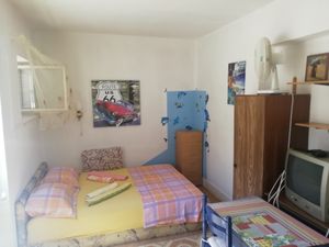 23476589-Ferienwohnung-2-Jelsa-300x225-1