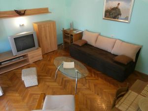 23930486-Ferienwohnung-4-Jelsa-300x225-2