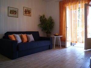 23932194-Ferienwohnung-4-Jelsa-300x225-1