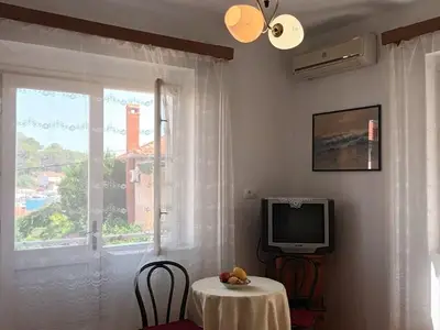 Ferienwohnung für 2 Personen in Jelsa 9/10