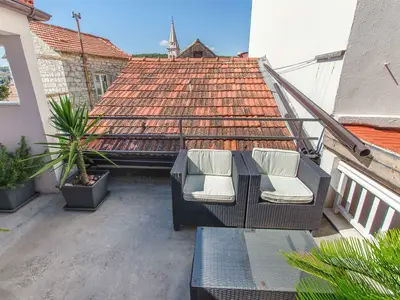 Ferienwohnung für 3 Personen (35 m²) in Jelsa 1/10