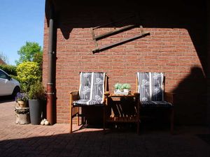 23433070-Ferienwohnung-4-Jemgum-300x225-0