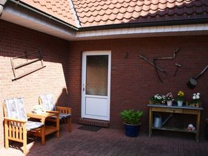 23433070-Ferienwohnung-4-Jemgum-300x225-1