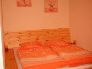 22276111-Ferienwohnung-4-Jena-300x225-4