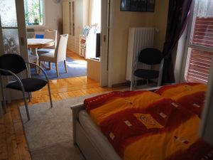 341771-Ferienwohnung-3-Jena-300x225-5