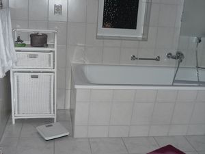 18565551-Ferienwohnung-2-Jena-300x225-4