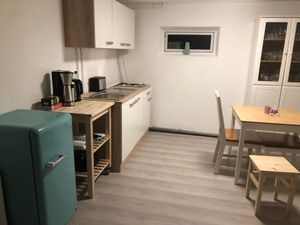 23566172-Ferienwohnung-4-Jena-300x225-1