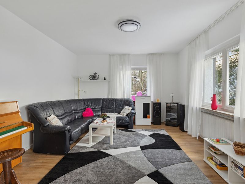 24001781-Ferienwohnung-6-Jena-800x600-0