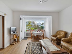 24001781-Ferienwohnung-6-Jena-300x225-4