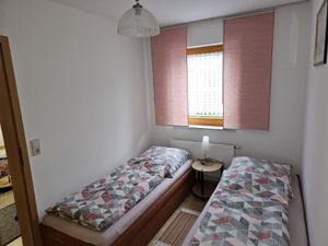 337585-Ferienwohnung-2-Jena-300x225-4