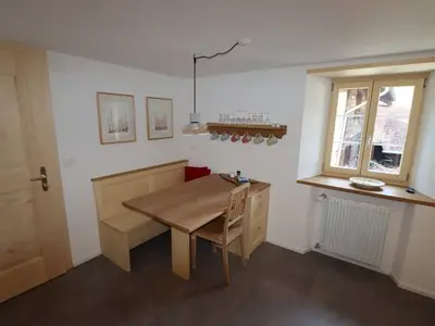 Ferienwohnung für 2 Personen in Jenaz 9/10